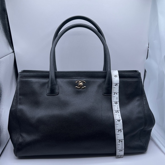 CHANEL Executive Cerf Black Caviar Leather Tote with Gold Accents - Picture 2 of 14